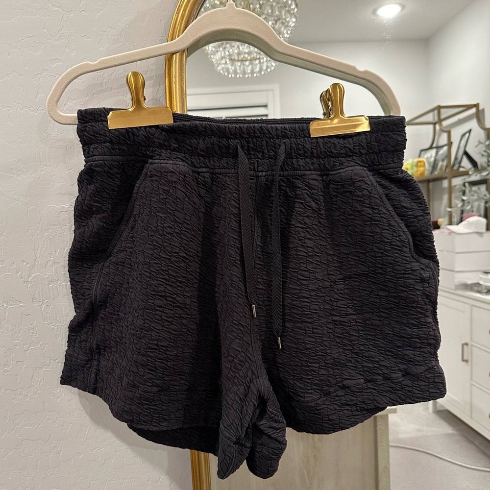 Lululemon Rippled Short 5”